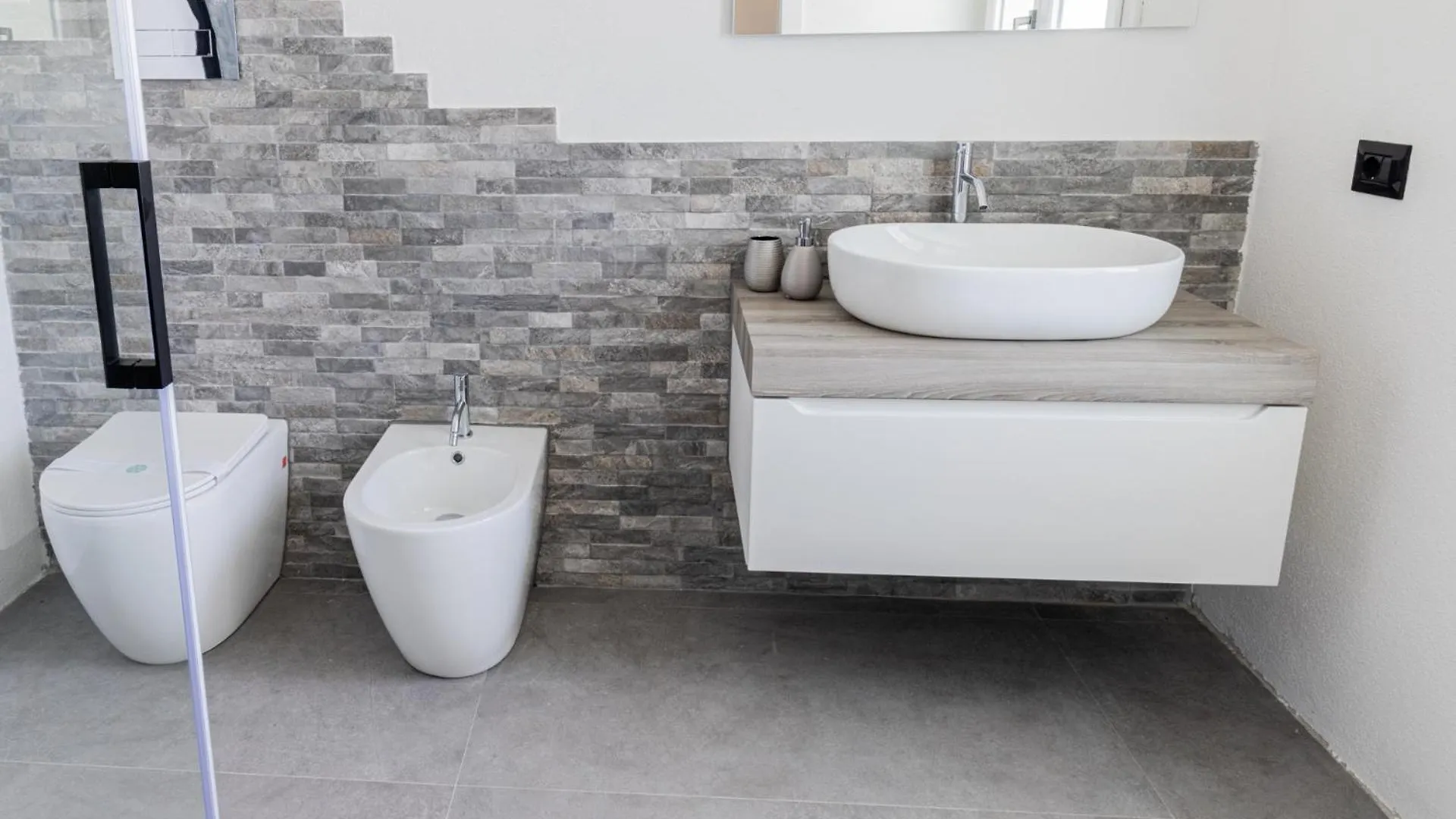 Vivimihome - Monti House Apartment